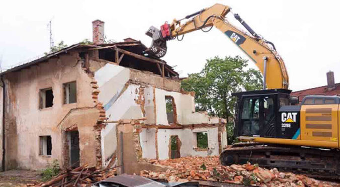 Демонтаж зданий и сооружений в Ужуре