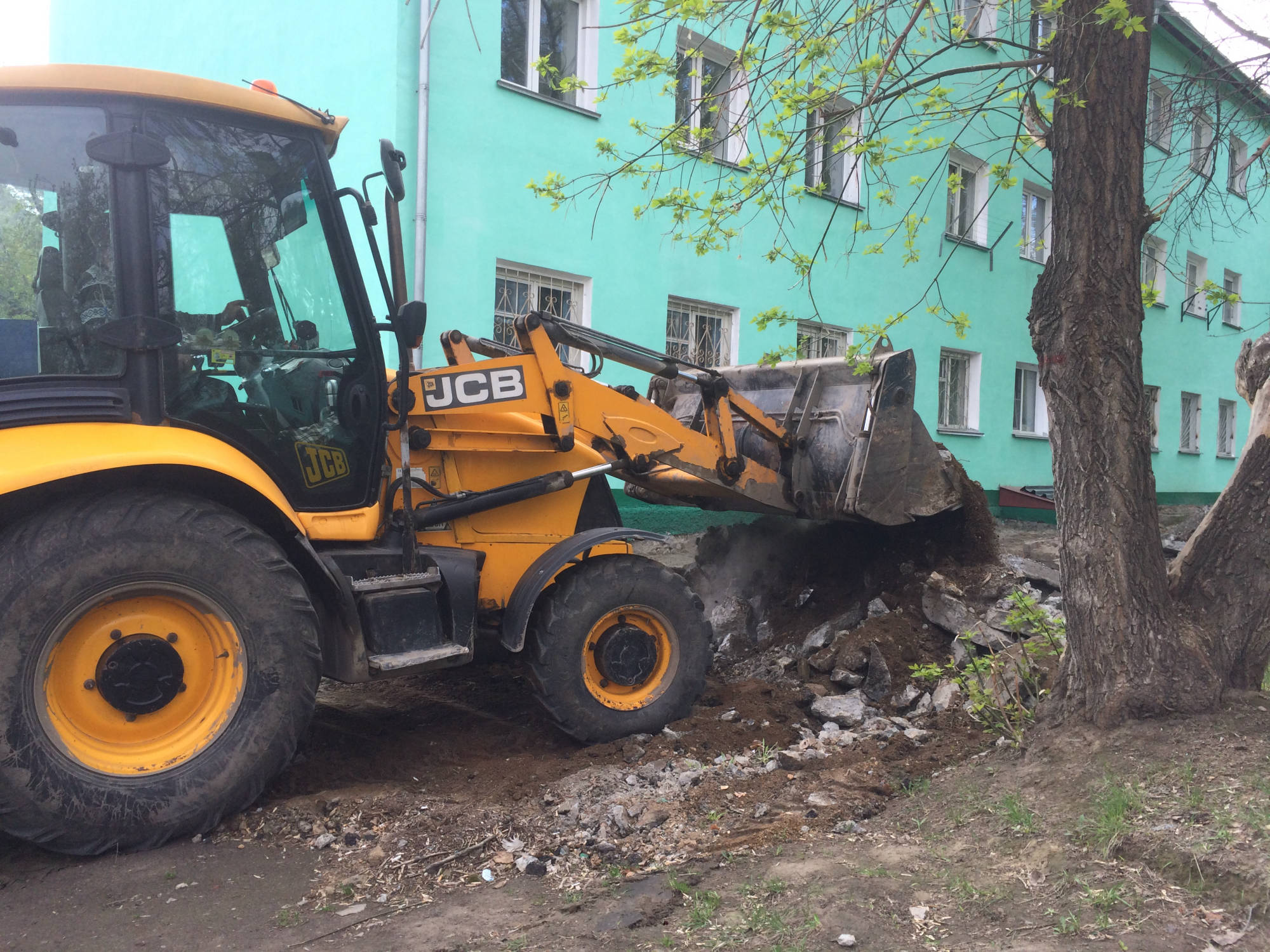 Демонтаж отмоски и вывоз строительного мусора в Подгорном