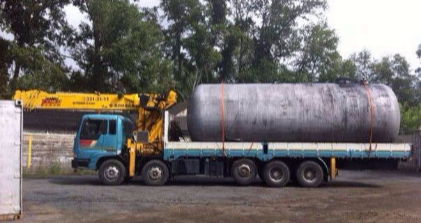 Перевозка негабаритного груза самогрузом грузоподъемностью 18 тонн стрела манипулятор 15 тонн в Железногорске